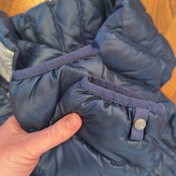 The North Face puffer jacket navy blue size XS, light weight, packable outdoor - Picture 6 of 7